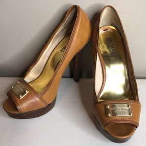 Michael Kors Classic Pump